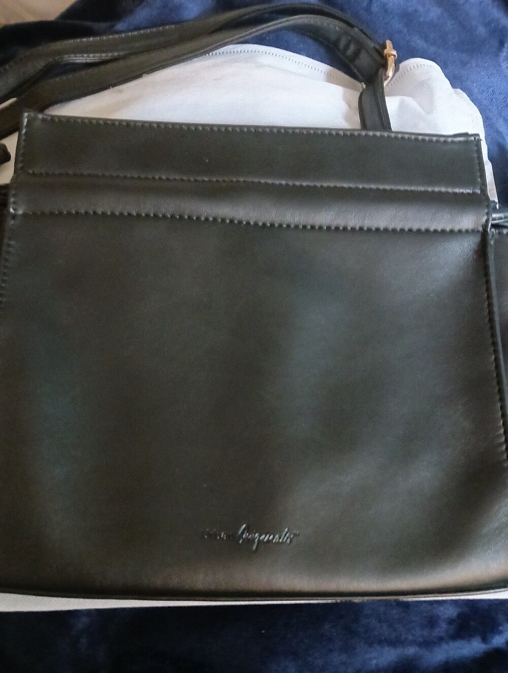Urban Originals Wild Child Crossbody (Black ) | NWT
